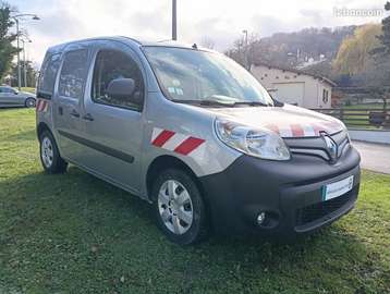 R-Link EXTRA DCi 95cv Prix HT 3 places & GPS couleur 75000 kms Révisé Garantie 12 ...