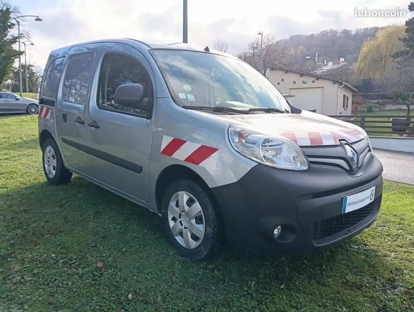 Renault Kangoo EXTRA R-Link DCi 95cv 3 places TVA récupérable & Révisé Garantie 12 mois Prix affi... Gris - 1