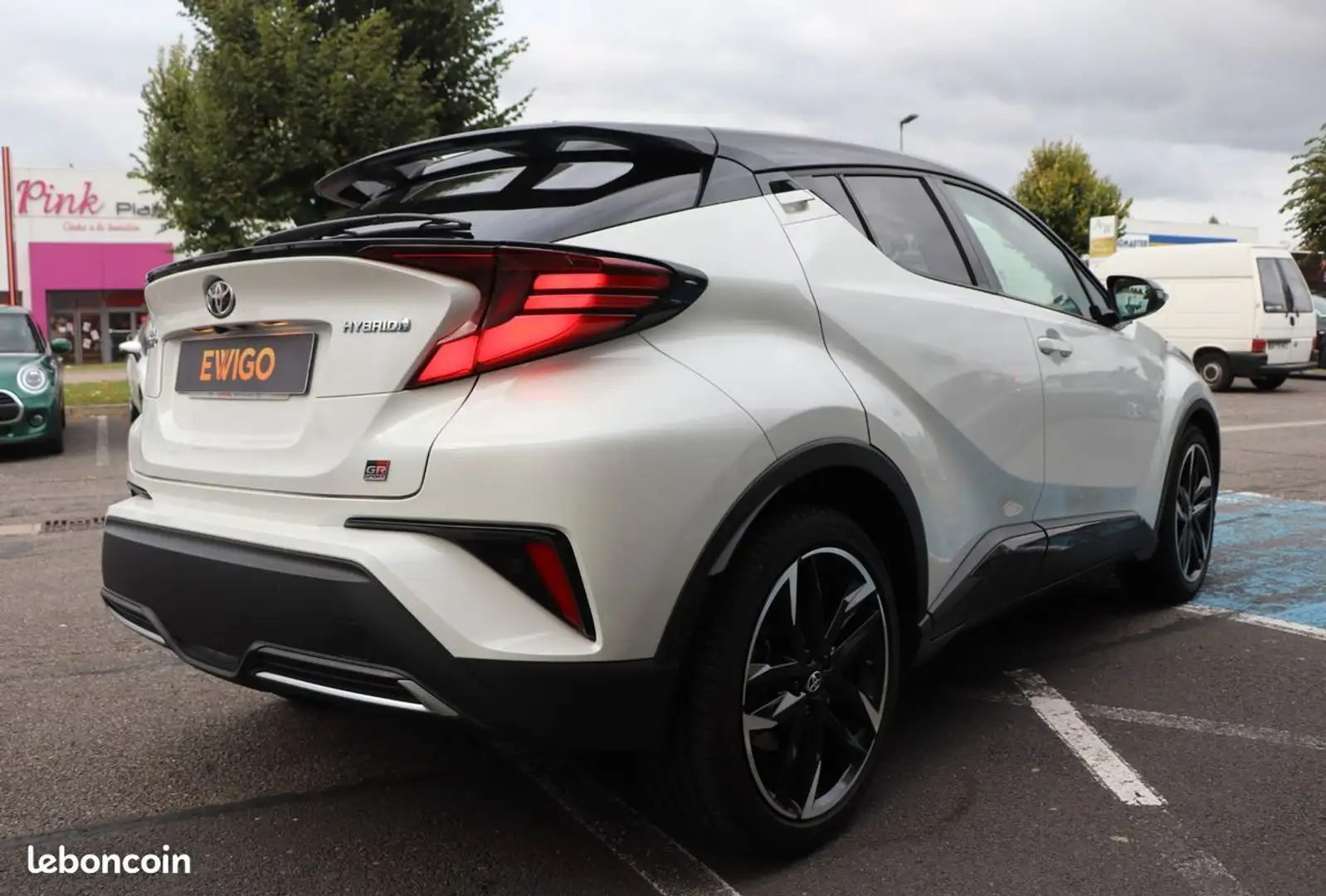 Toyota C-HR 1.8 hsd 122ch gr sport hybrid bva carplay Blanc - 2