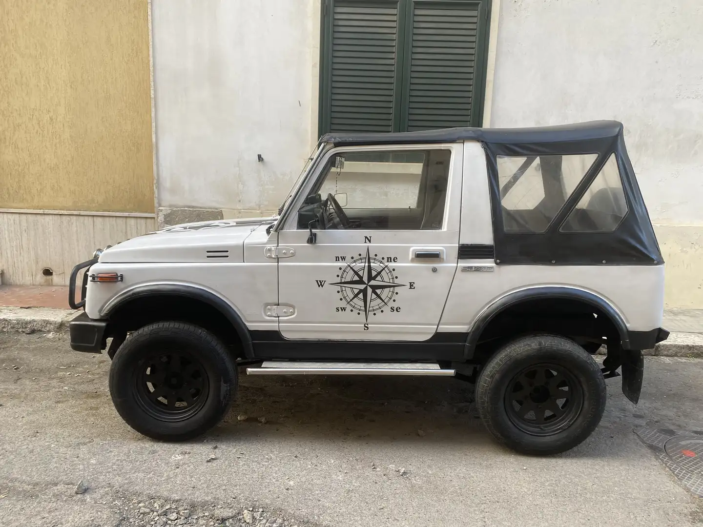 Suzuki Santana SJ 410 Cabriolet - 1