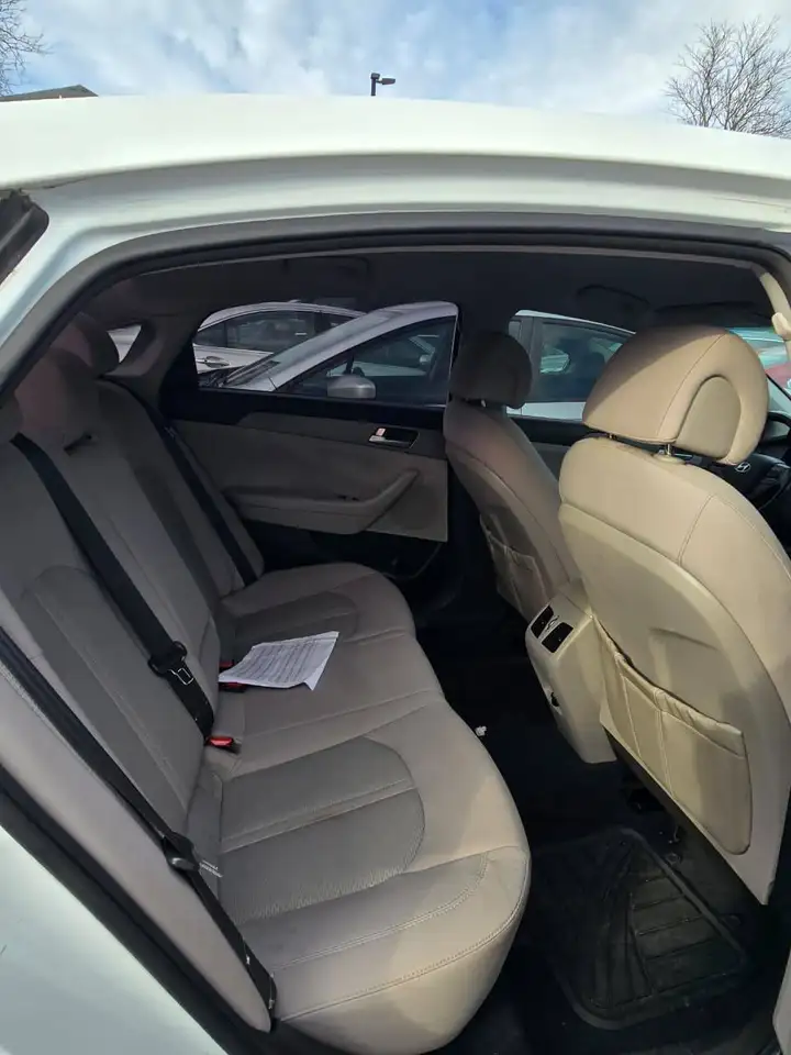 Hyundai SONATA снимка Hyundai SONATA