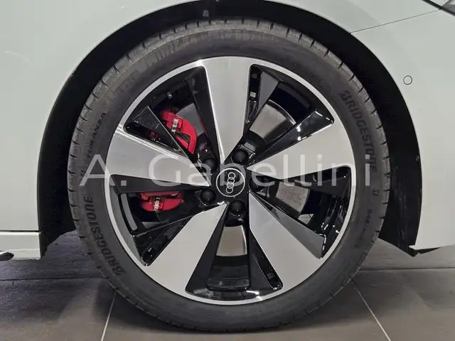 Audi A5 view 8