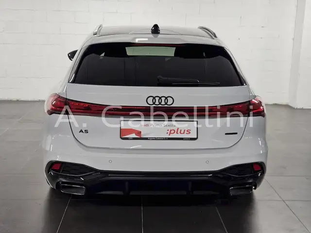 Audi A5 view 5