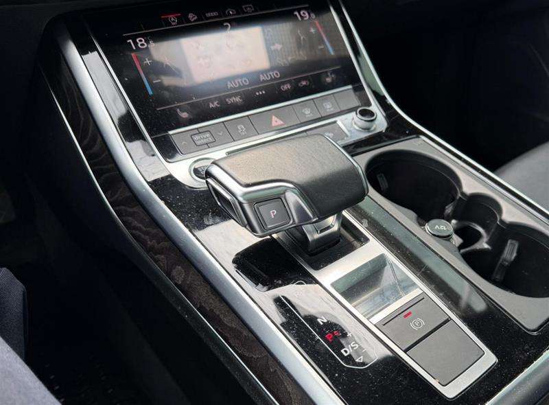 2021 Audi Q7 55 3.0T Komfort quattro 8sp Tiptronic thumb 21