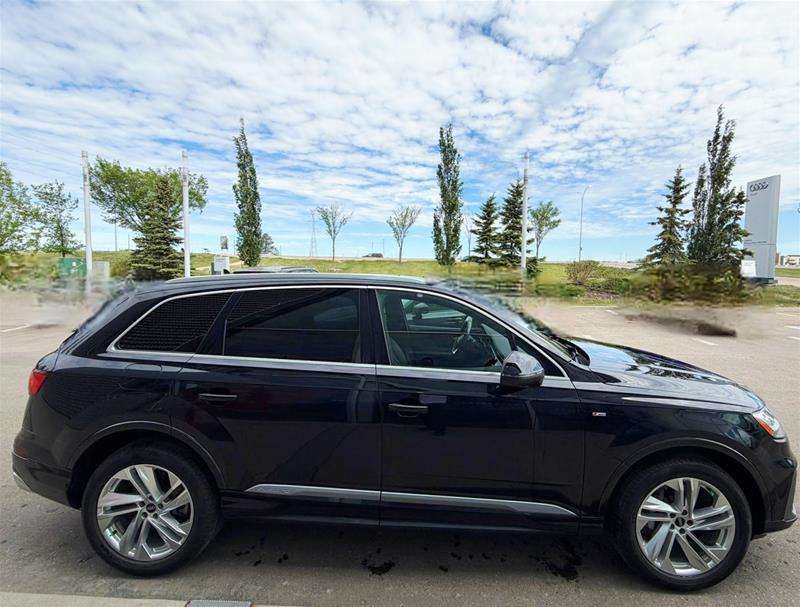 2021 Audi Q7 55 3.0T Komfort quattro 8sp Tiptronic alt 4