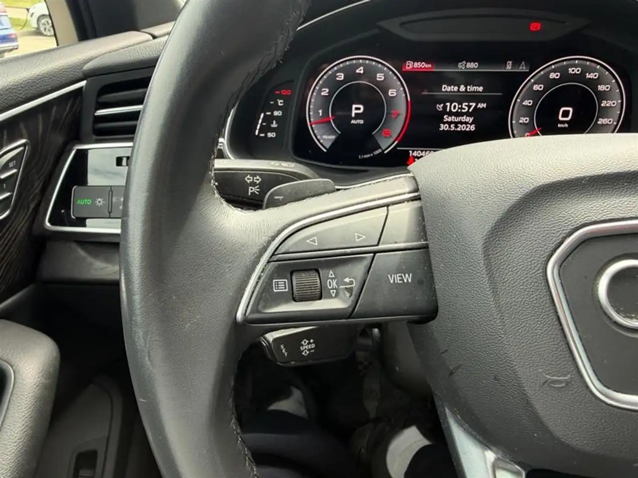 Audi Q7 снимка Audi Q7