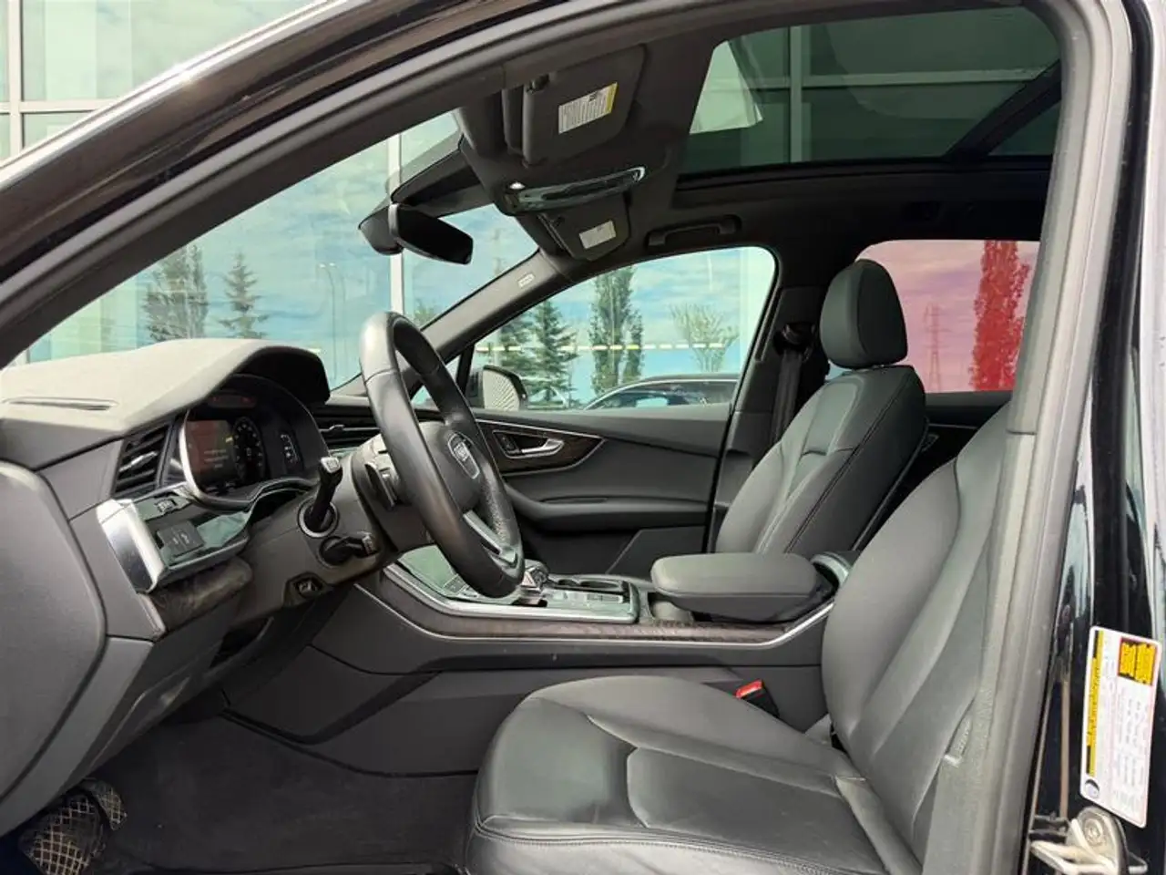 Audi Q7 снимка Audi Q7