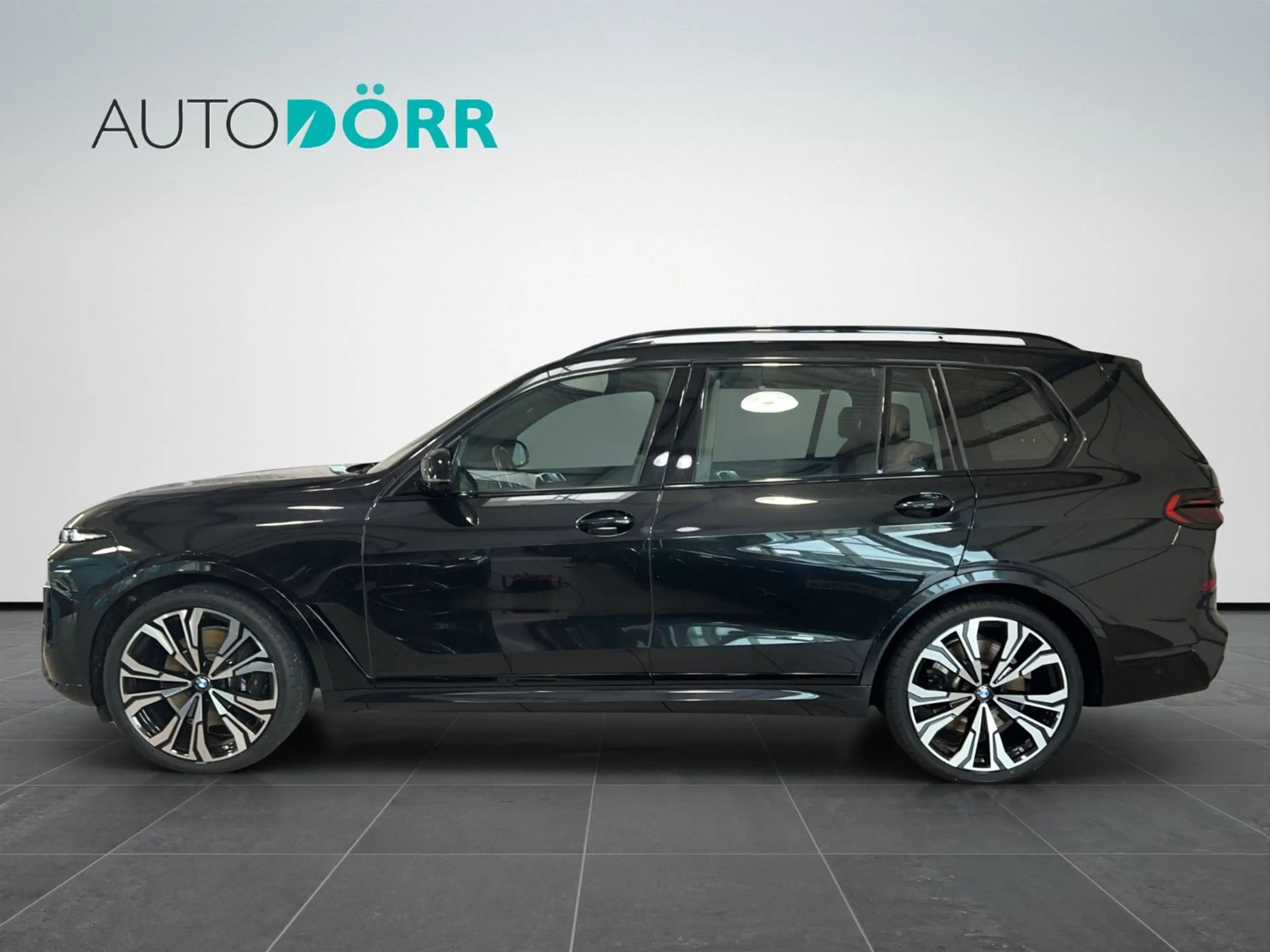 BMW X7 xDrive M60i Sky Lounge+360°+Lift+ACC+HUD+SHZ — photo 3