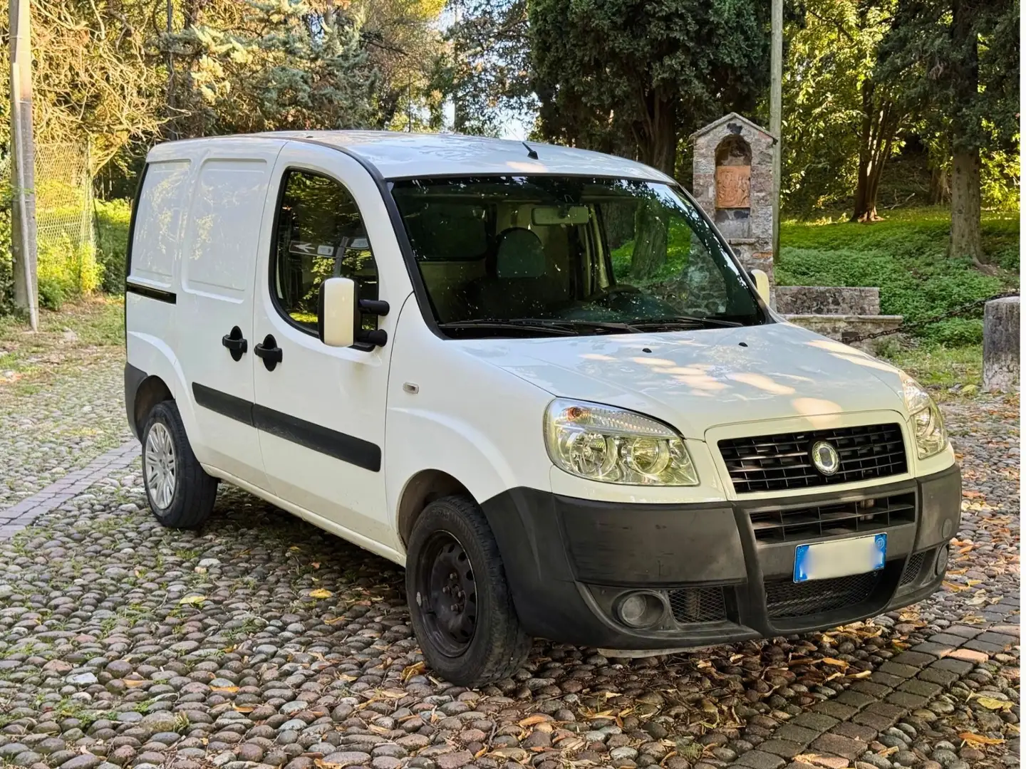 Fiat Doblo 1.6 16v natural power Active - 2