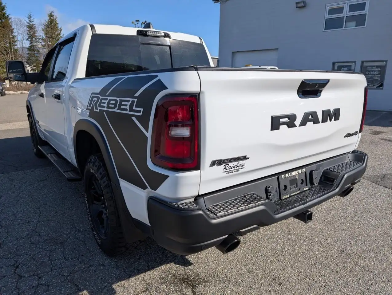 RAM 1500 снимка RAM 1500