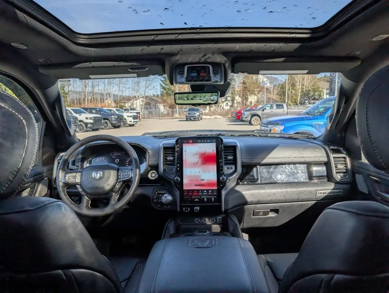 RAM 1500 снимка RAM 1500