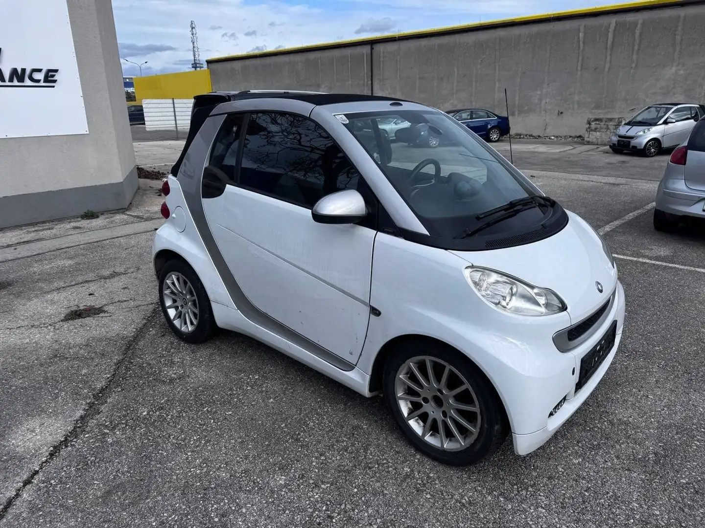 smart forTwo Micro Hybrid Drive  Kabrio Grau - 2