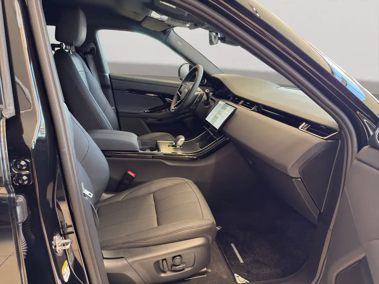 Land Rover Range Rover Evoque 2026 — фото 13