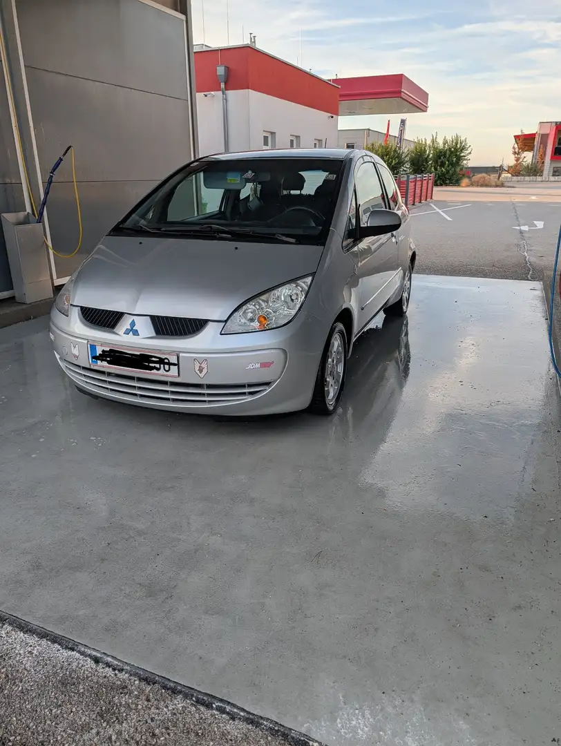 Mitsubishi Colt CZ3 Invite 1,3 - 1