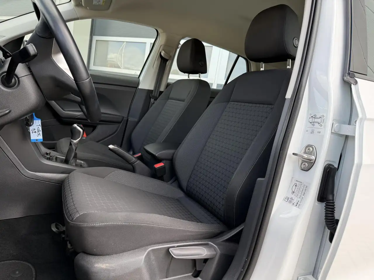 Volkswagen T-Cross 1.0 TSI Life LED CarPlay Adaptive Cruise N, миниатюра 4