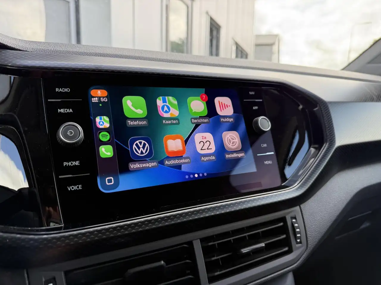 Volkswagen T-Cross 1.0 TSI Life LED CarPlay Adaptive Cruise N, миниатюра 13