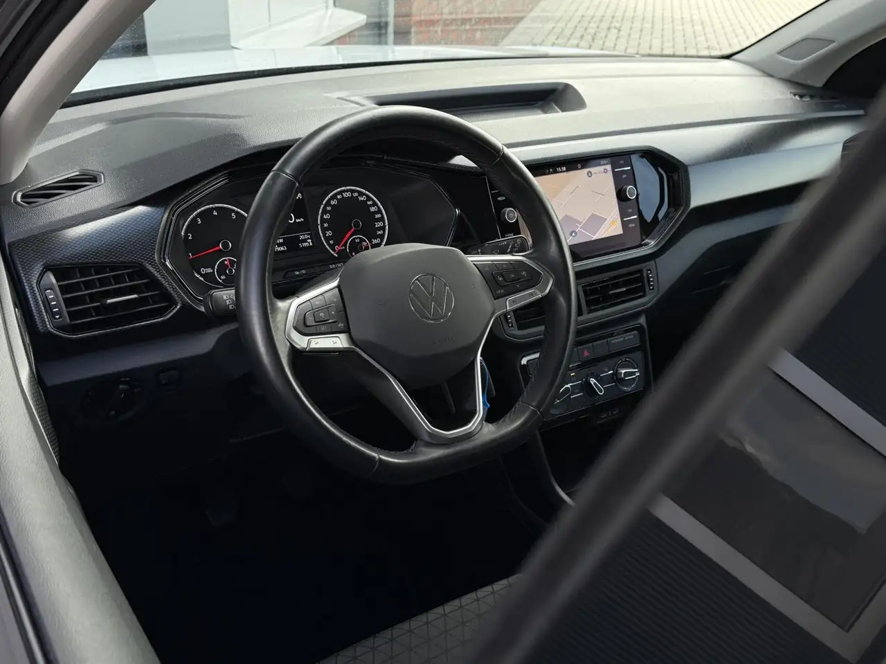 Volkswagen T-Cross 1.0 TSI Life LED CarPlay Adaptive Cruise N, миниатюра 8