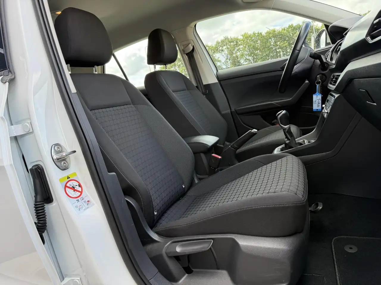 Volkswagen T-Cross 1.0 TSI Life LED CarPlay Adaptive Cruise N, миниатюра 19