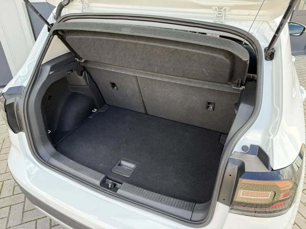Volkswagen T-Cross 1.0 TSI Life LED CarPlay Adaptive Cruise N, миниатюра 6
