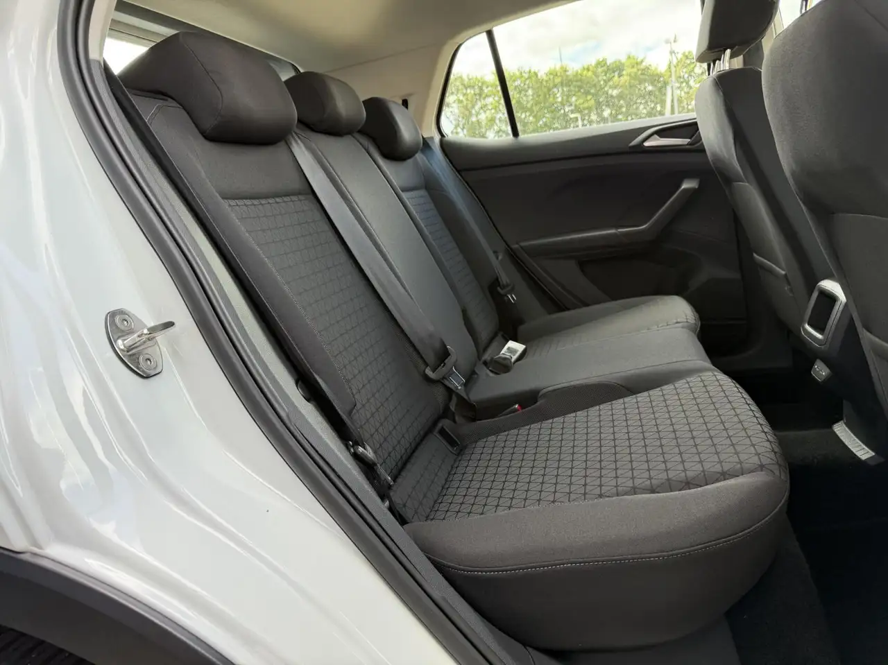Volkswagen T-Cross 1.0 TSI Life LED CarPlay Adaptive Cruise N, миниатюра 20