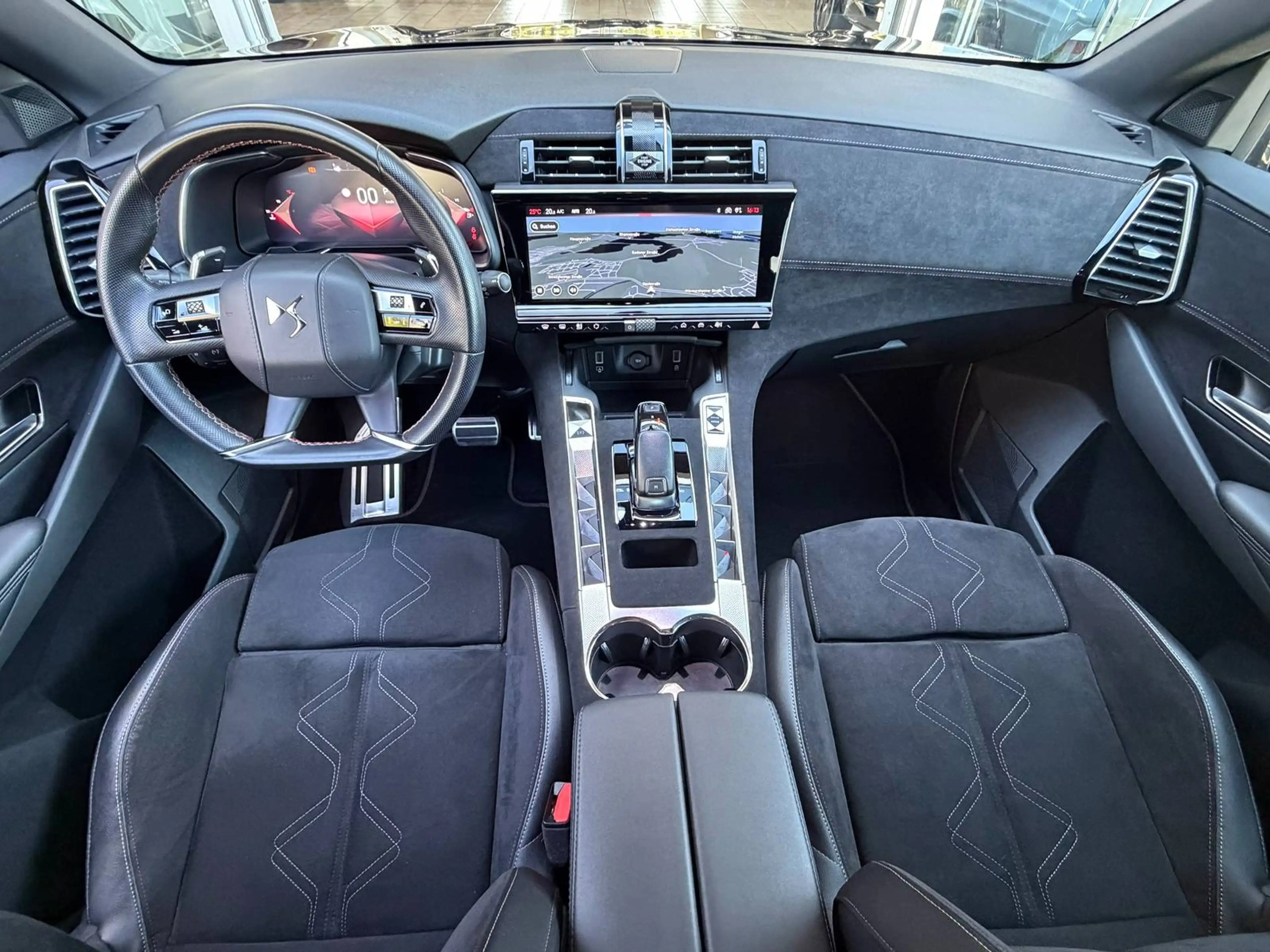 DS Automobiles DS 7 Crossback DS7 Performance Line+ BlueHDI 130 EAT8,Alcantara — photo 15