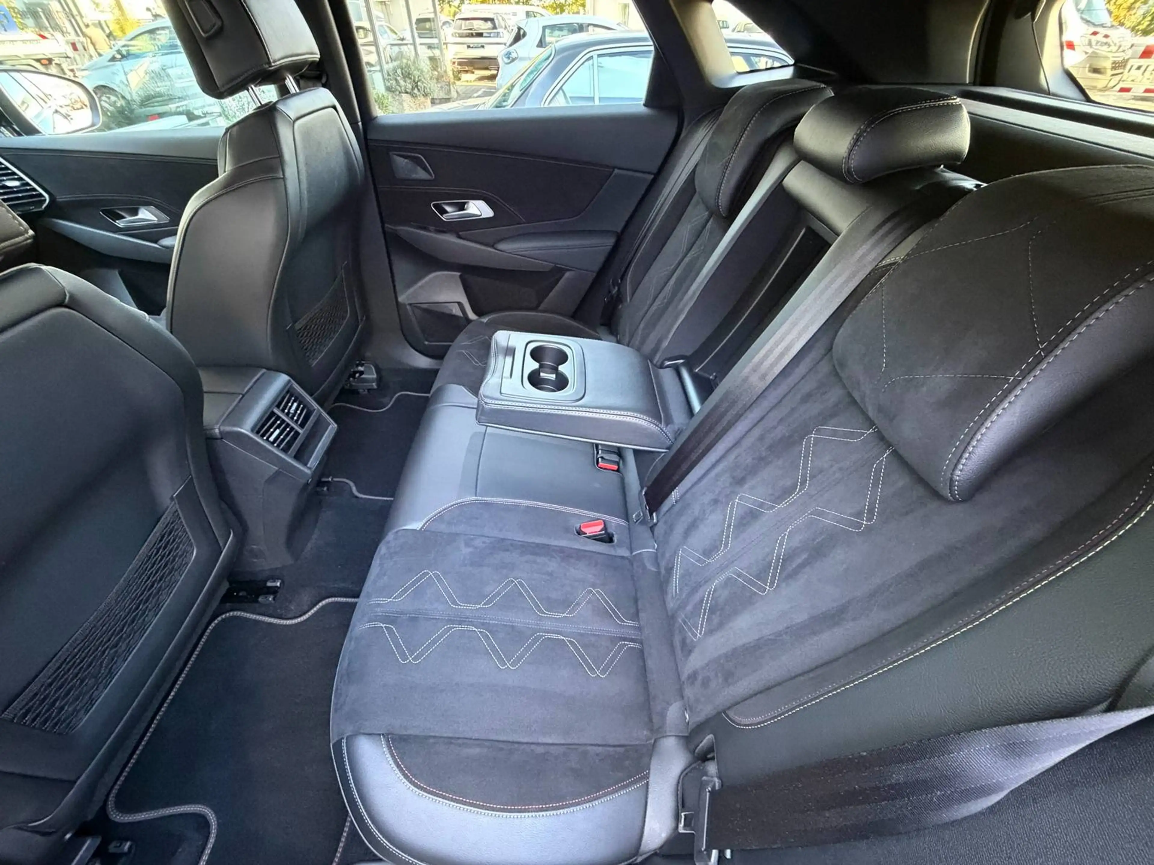DS Automobiles DS 7 Crossback DS7 Performance Line+ BlueHDI 130 EAT8,Alcantara — photo 13