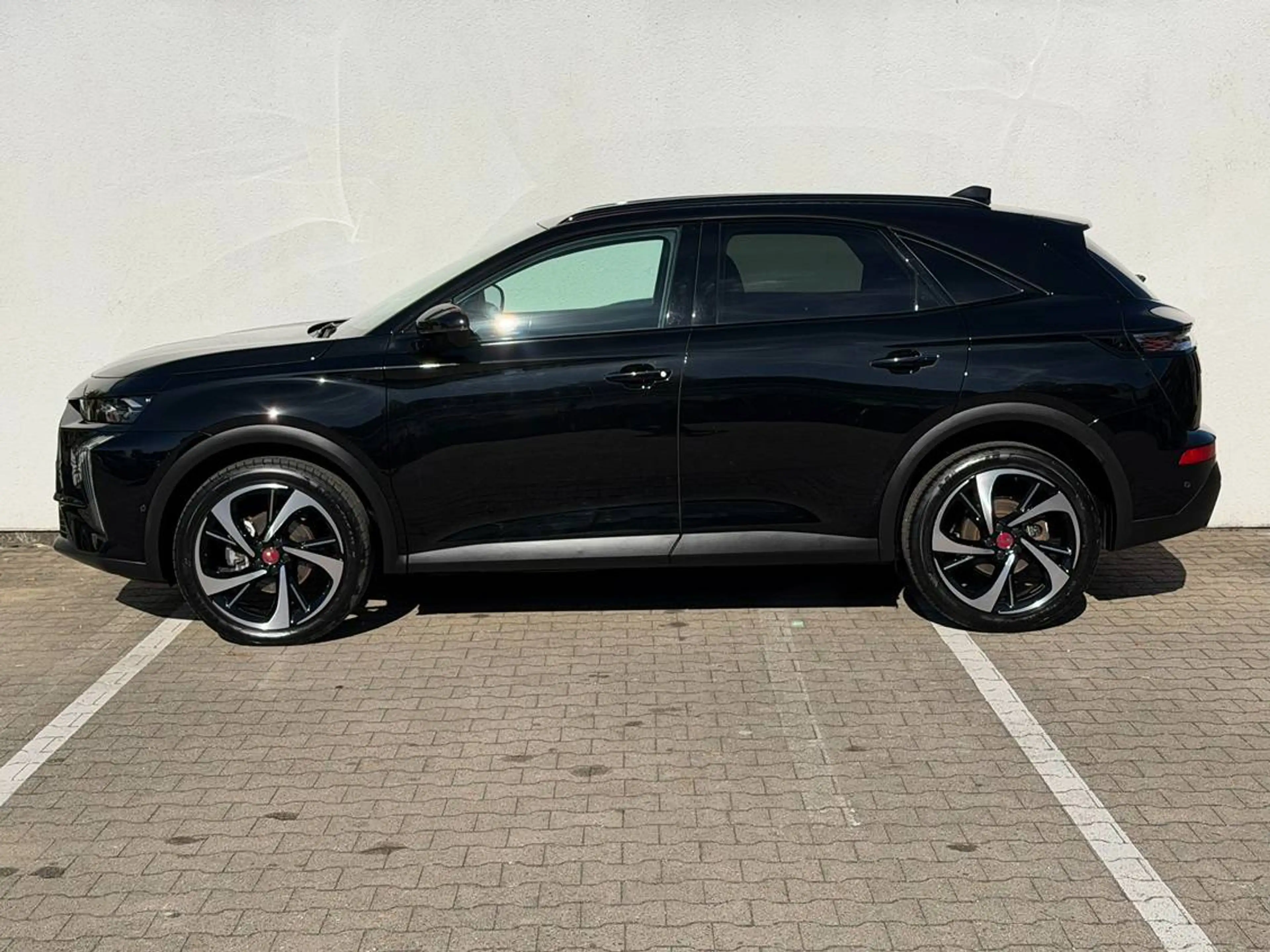 DS Automobiles DS 7 Crossback DS7 Performance Line+ BlueHDI 130 EAT8,Alcantara — photo 3