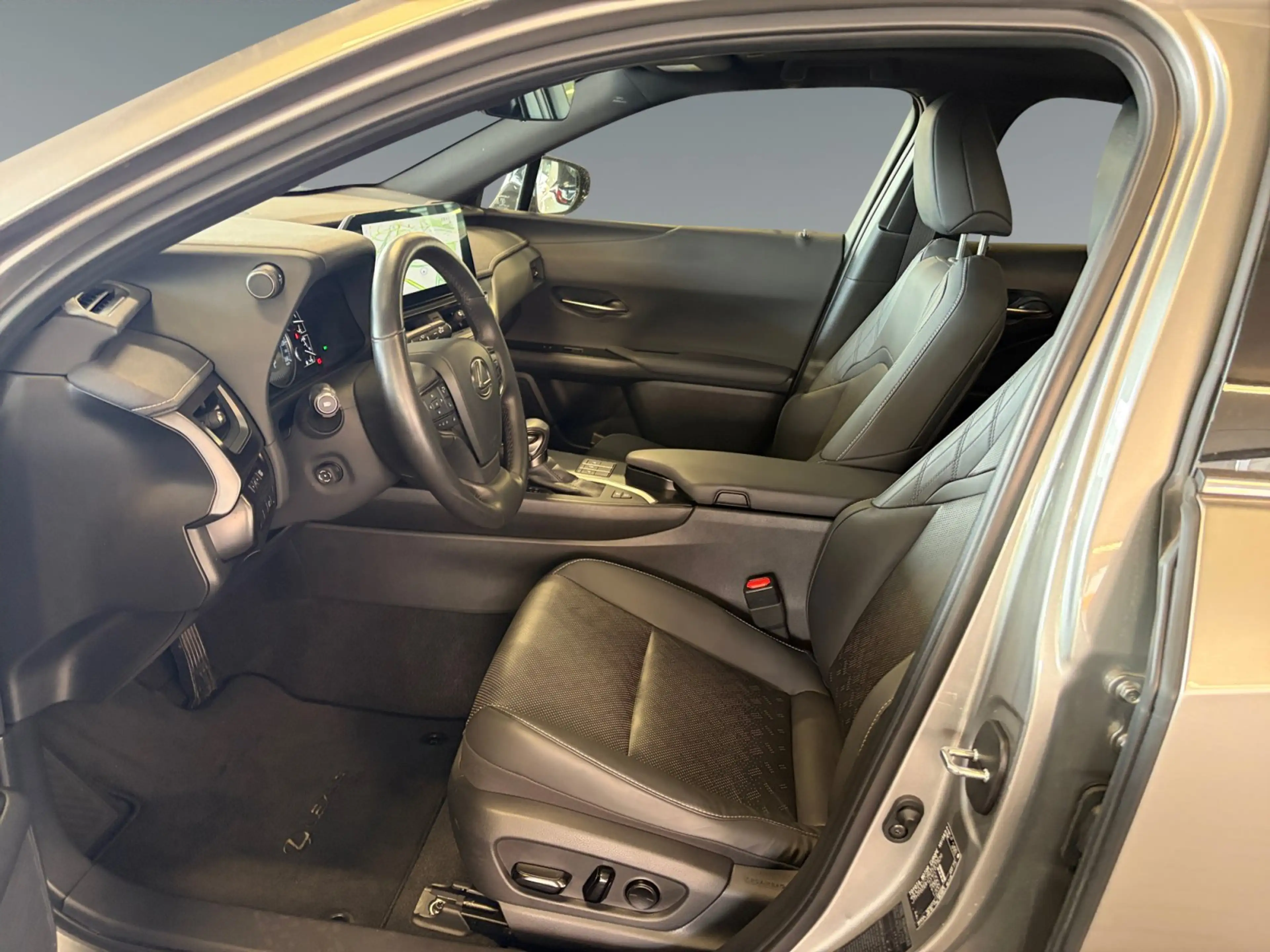 Lexus UX 250h Executive CARPLAY/NAVI — photo 10