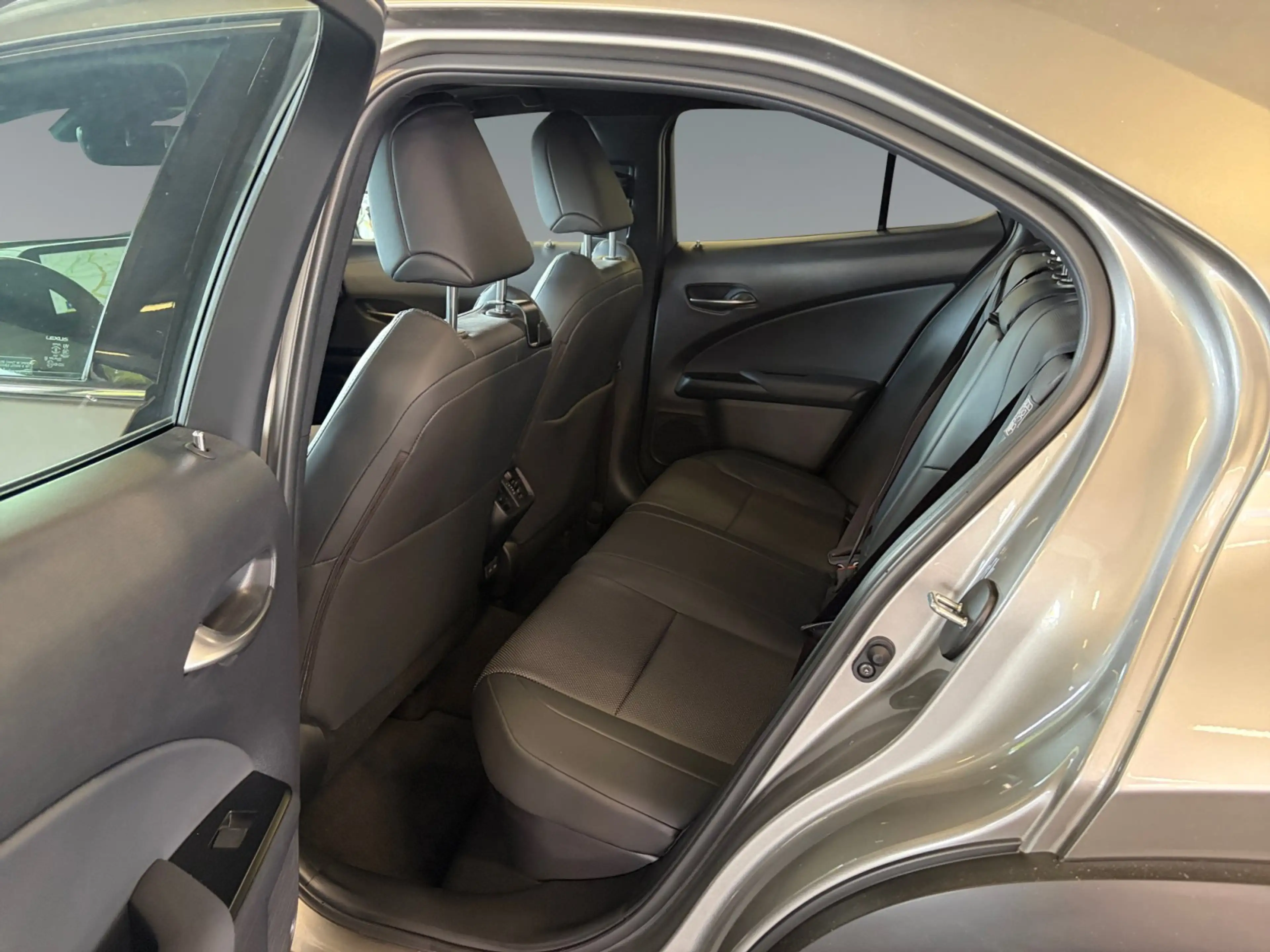 Lexus UX 250h Executive CARPLAY/NAVI — photo 14