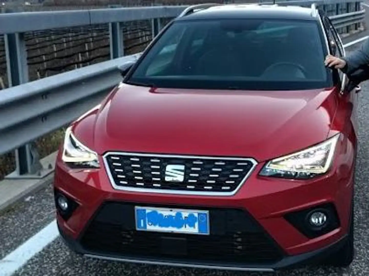 SEAT Arona Arona 2021 1.0 110cv DSG Xcellence Roşu - 1