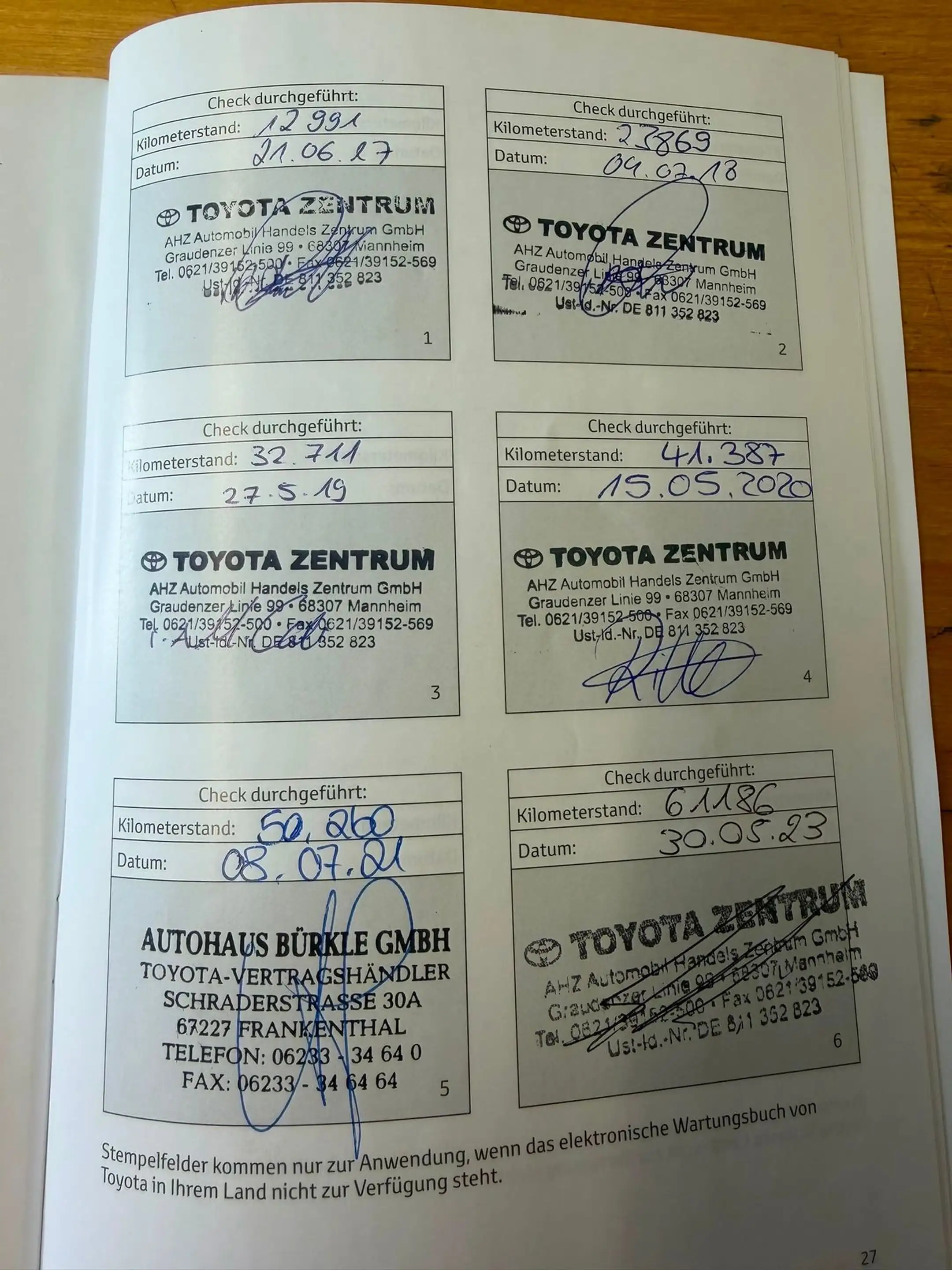 Toyota RAV 4 Hybrid Executive aus Rentnerhand Navi Leder Kamer — photo 26