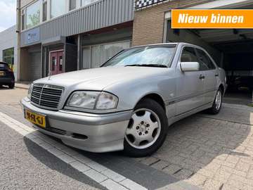 180 Classic Select AUT AIRCO LMV NAP RIJDT GOED AP