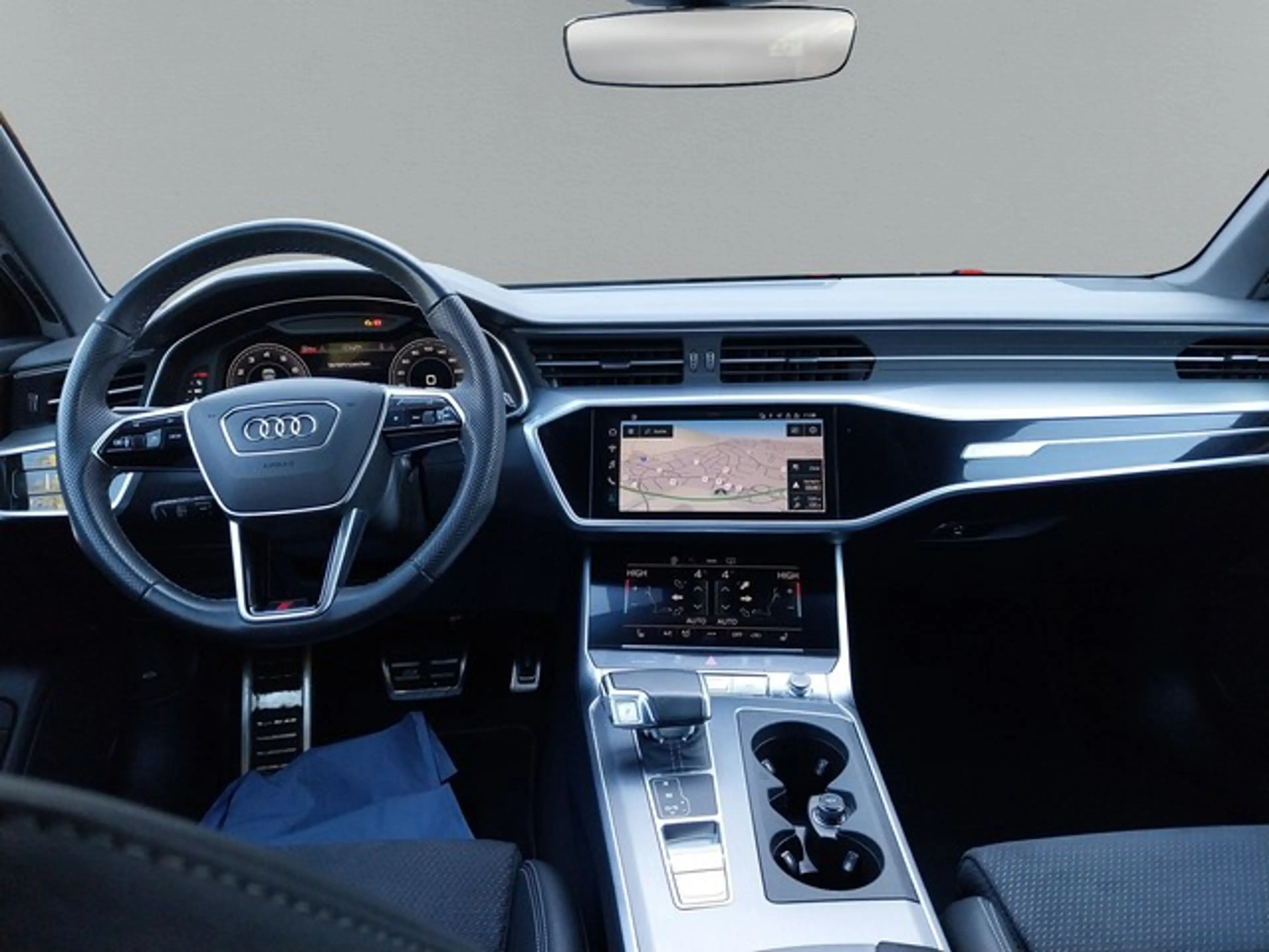 Audi A6 Avant S line 45TFSI quattro Matrix Navi 21" — photo 9