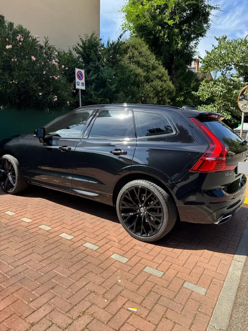 Volvo XC60 2.0 b4 R-design awd auto my20 Nero - 2