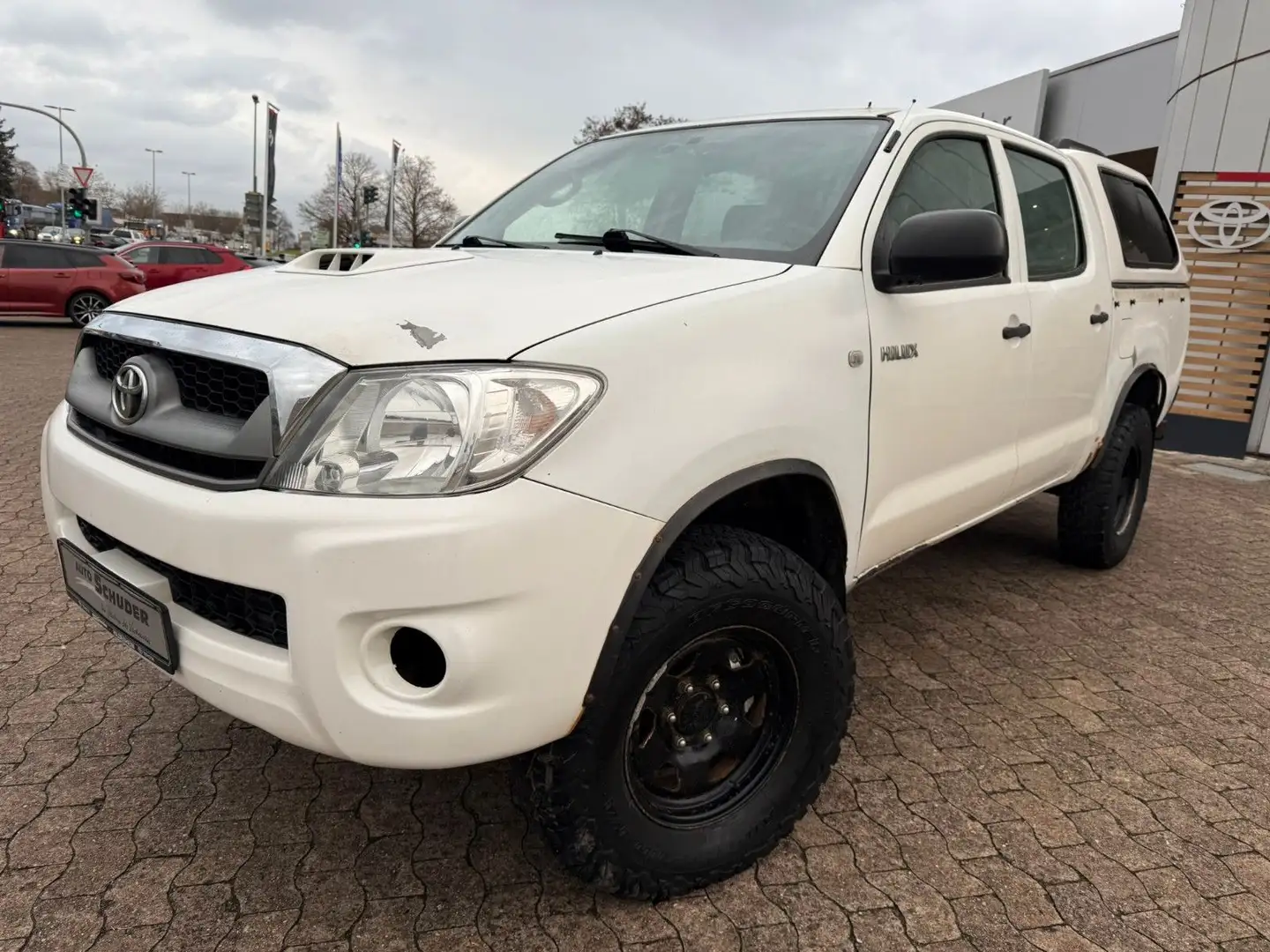 Toyota Hilux Double Cab 4x4 **HARDTOP/STANDHEIZUNG** Weiß - 1