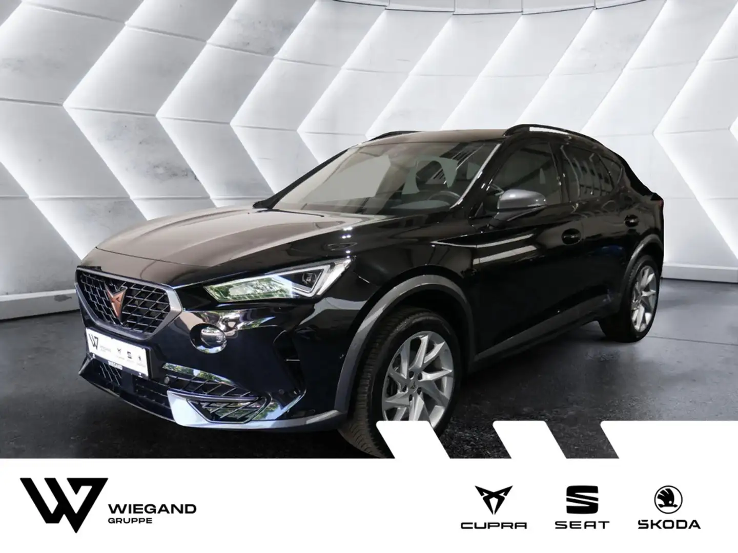 CUPRA Formentor 1.5 TSI DSG KAMERA NAVI AHK ACC LED Schwarz - 1