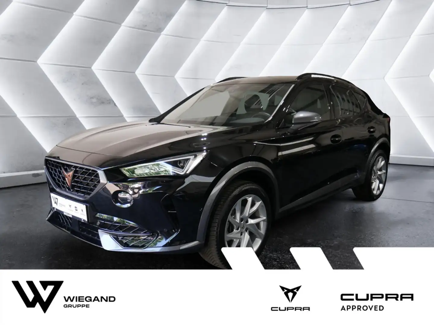 CUPRA Formentor 1.5 TSI DSG KAMERA NAVI AHK ACC LED Schwarz - 1