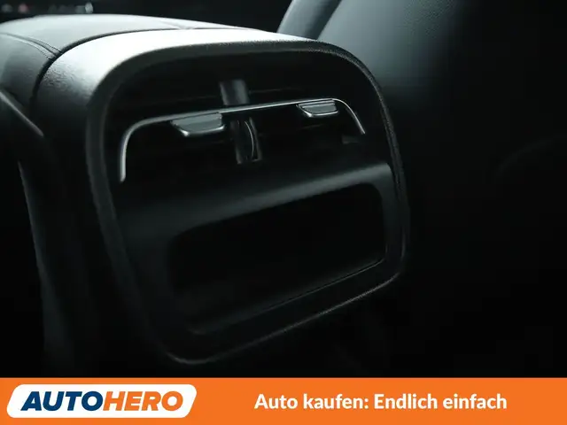 Mercedes-Benz 300 view 14