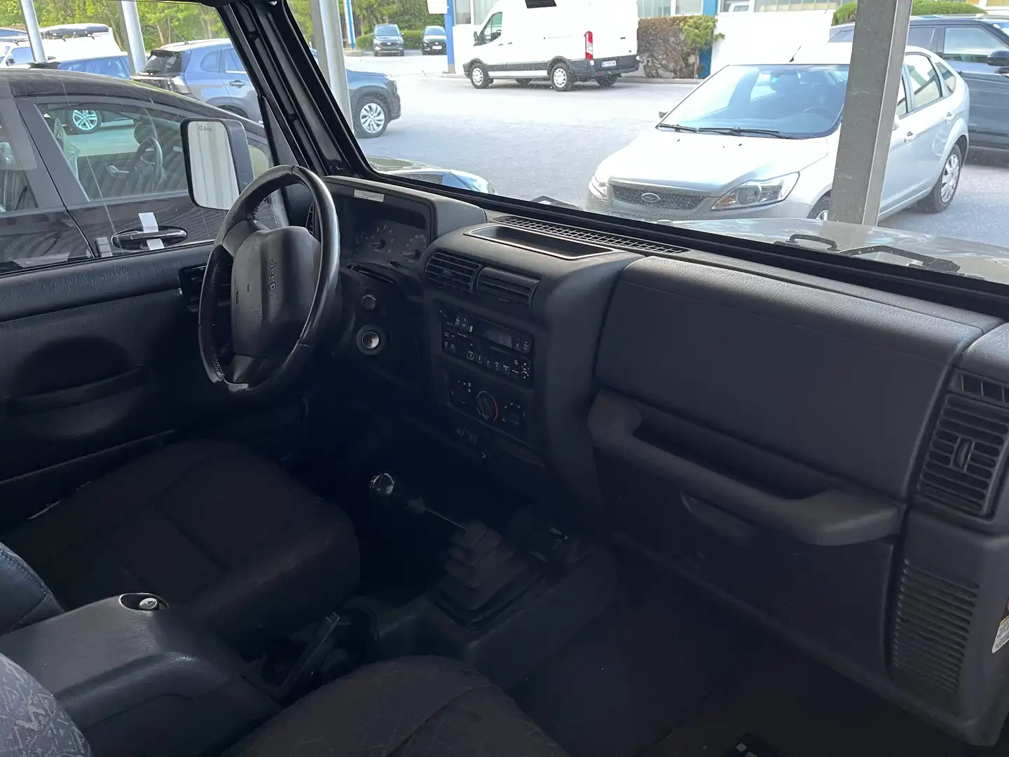 Jeep Wrangler Wrangler 2,5 Sport Hard Top Sport Schwarz - 1