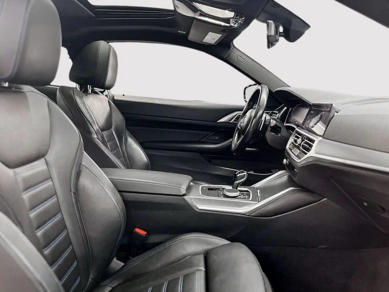 BMW 4 Series снимка BMW 4 Series