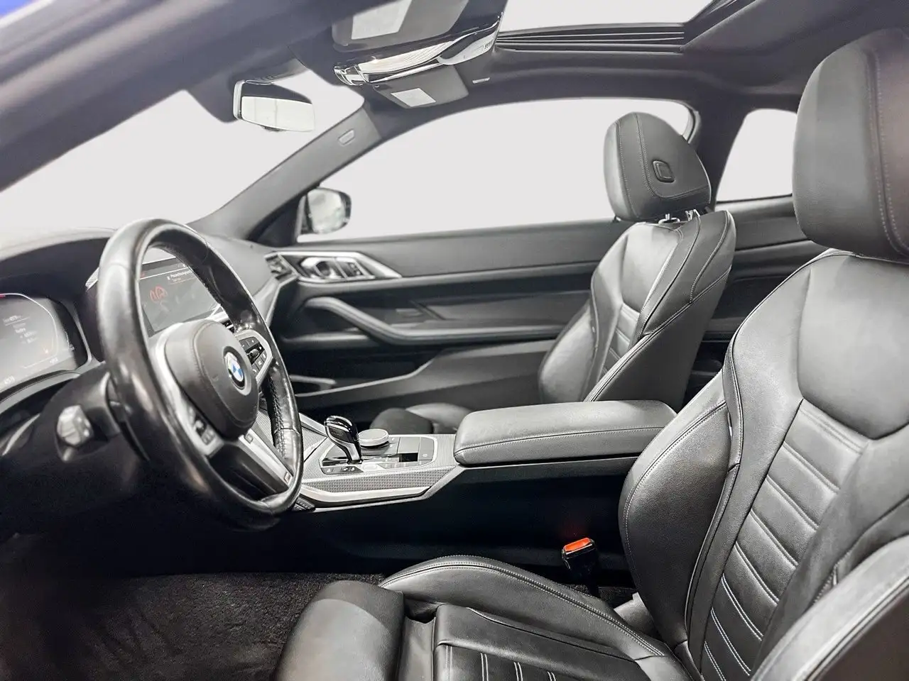BMW 4 Series снимка BMW 4 Series