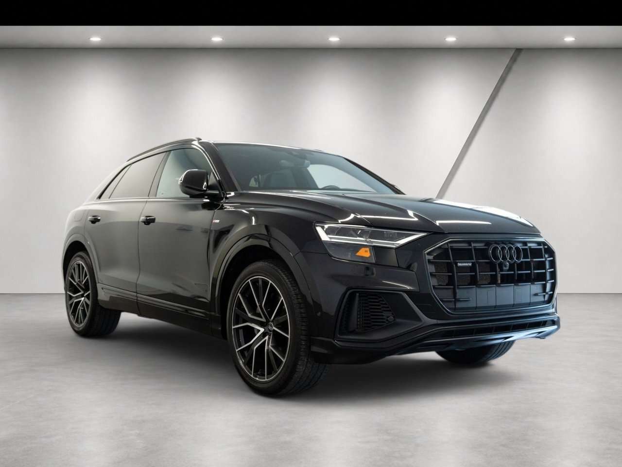 2022 Audi Q8 55 Progressiv quattro Progressiv | Black pack / qu