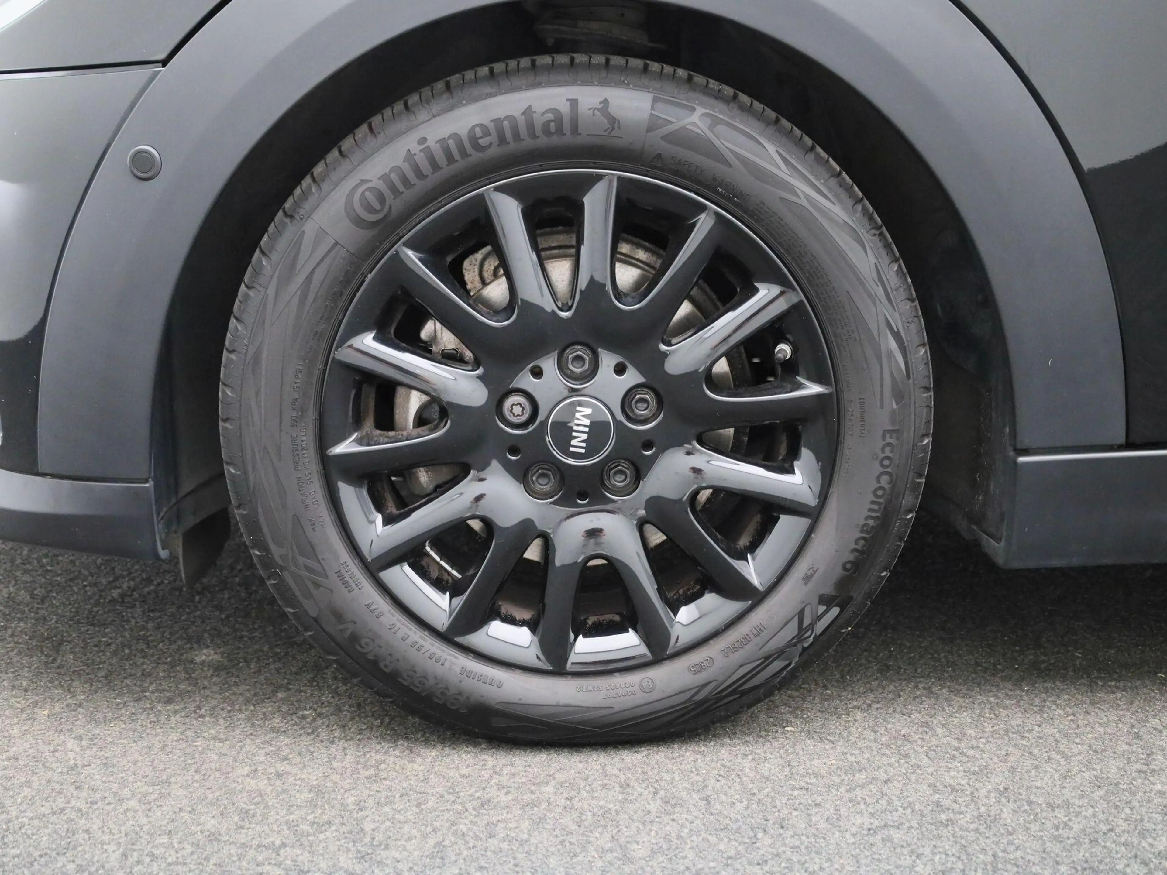 MINI One Mini 5 door NAVI | ECC | PDC — photo 13