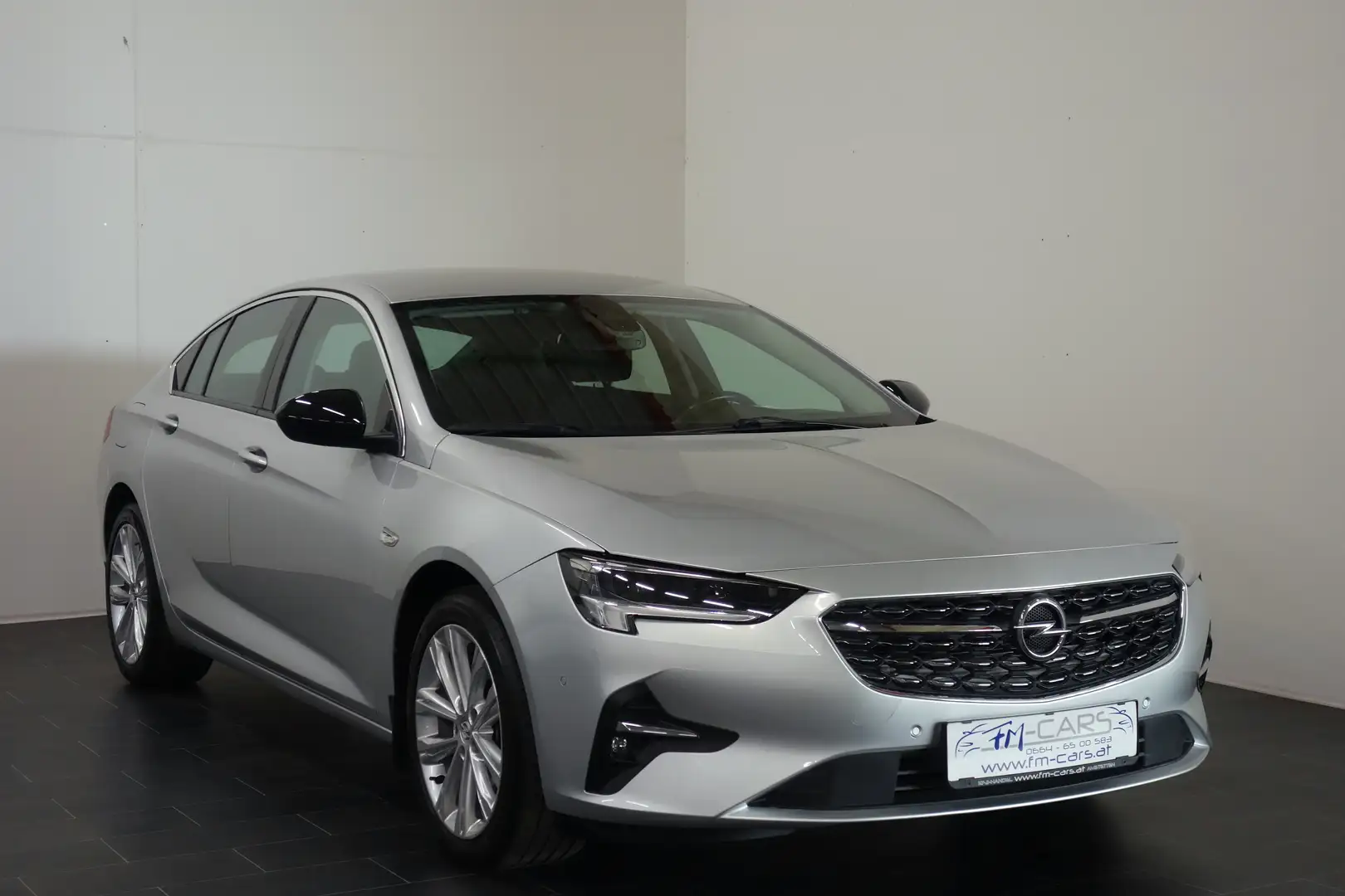 Opel Insignia GS 2,0 CDTI Business Elegance Aut. *GARANTIE*TOP* Silber - 1
