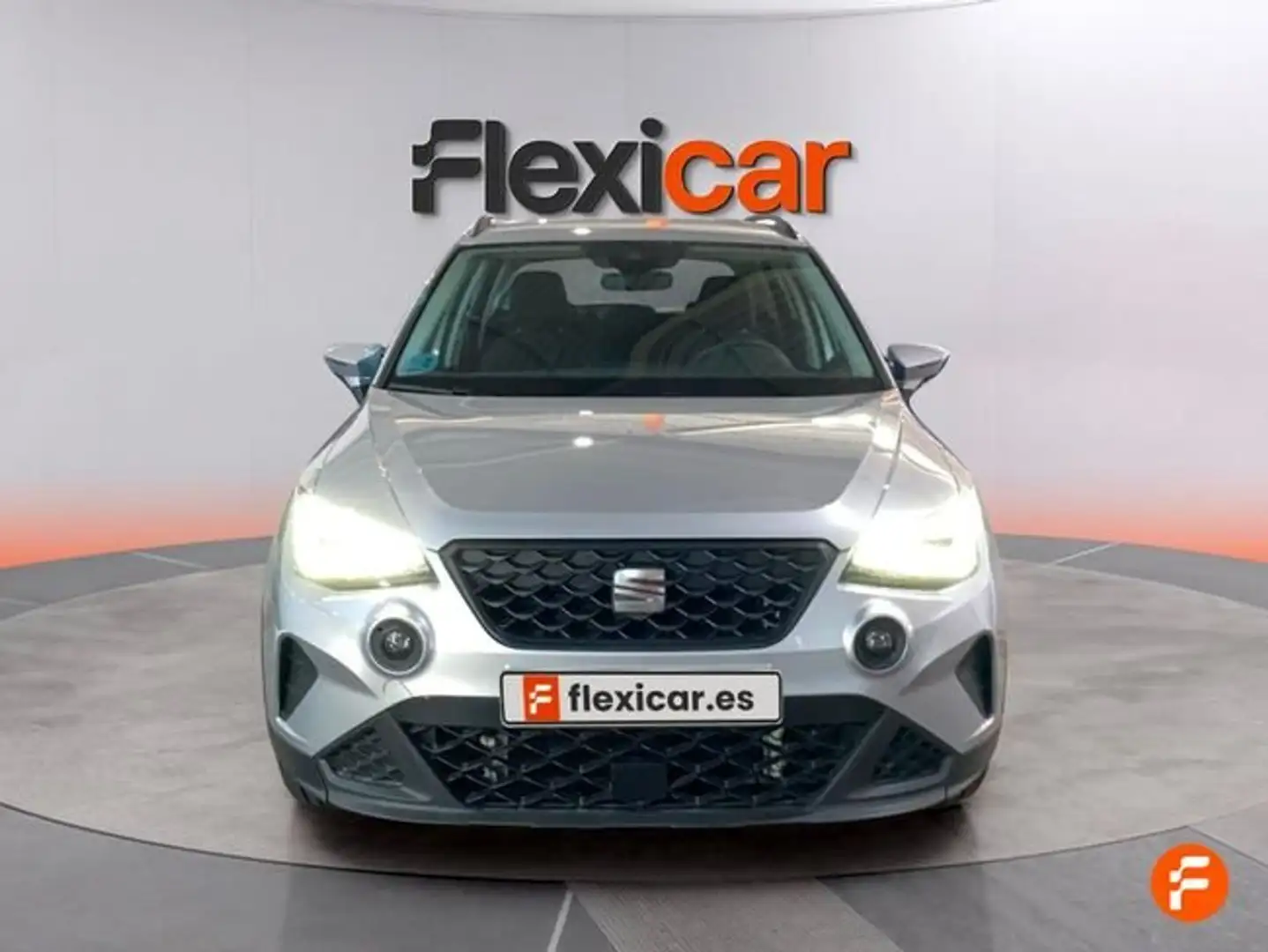 SEAT Arona 1.0 TSI 81kW (110CV) Style Plus Gris - 2
