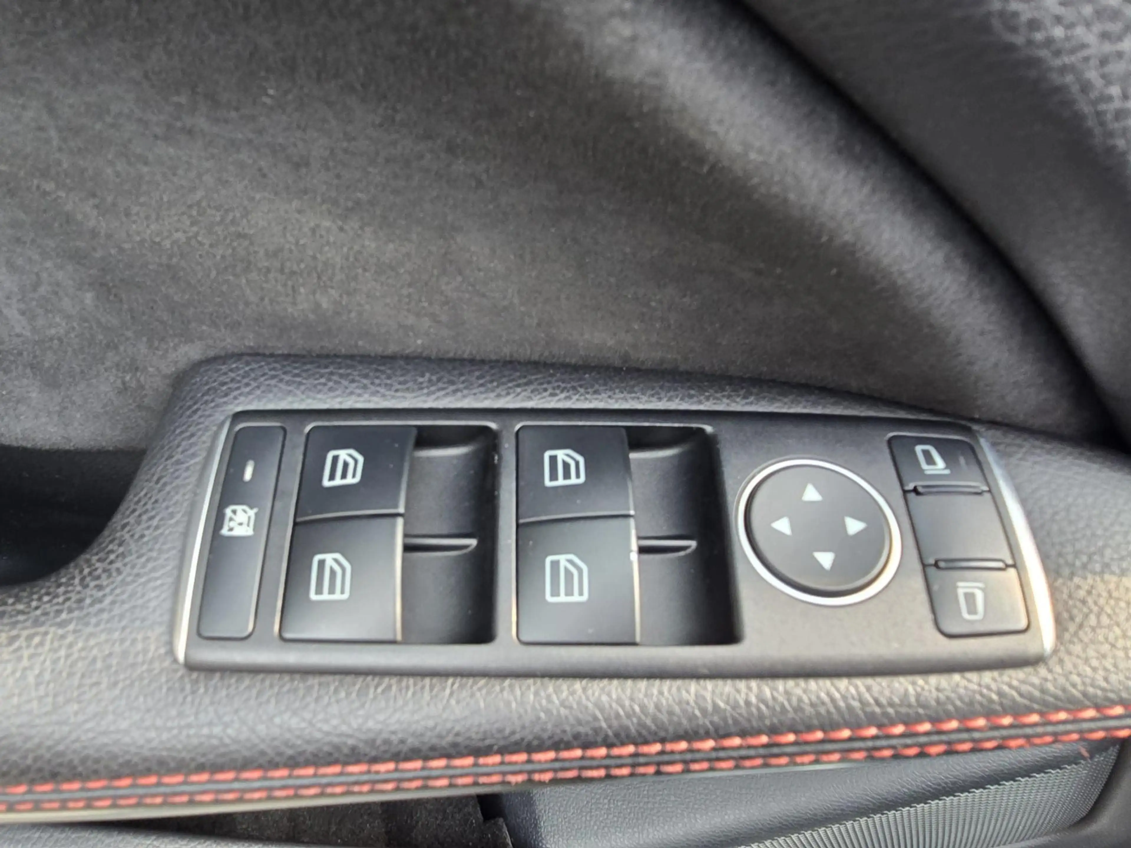 Mercedes-Benz A 180 Ambition | AUTOMAAT | 3/6 OF 12MND GARANTIE | NAVI — photo 33