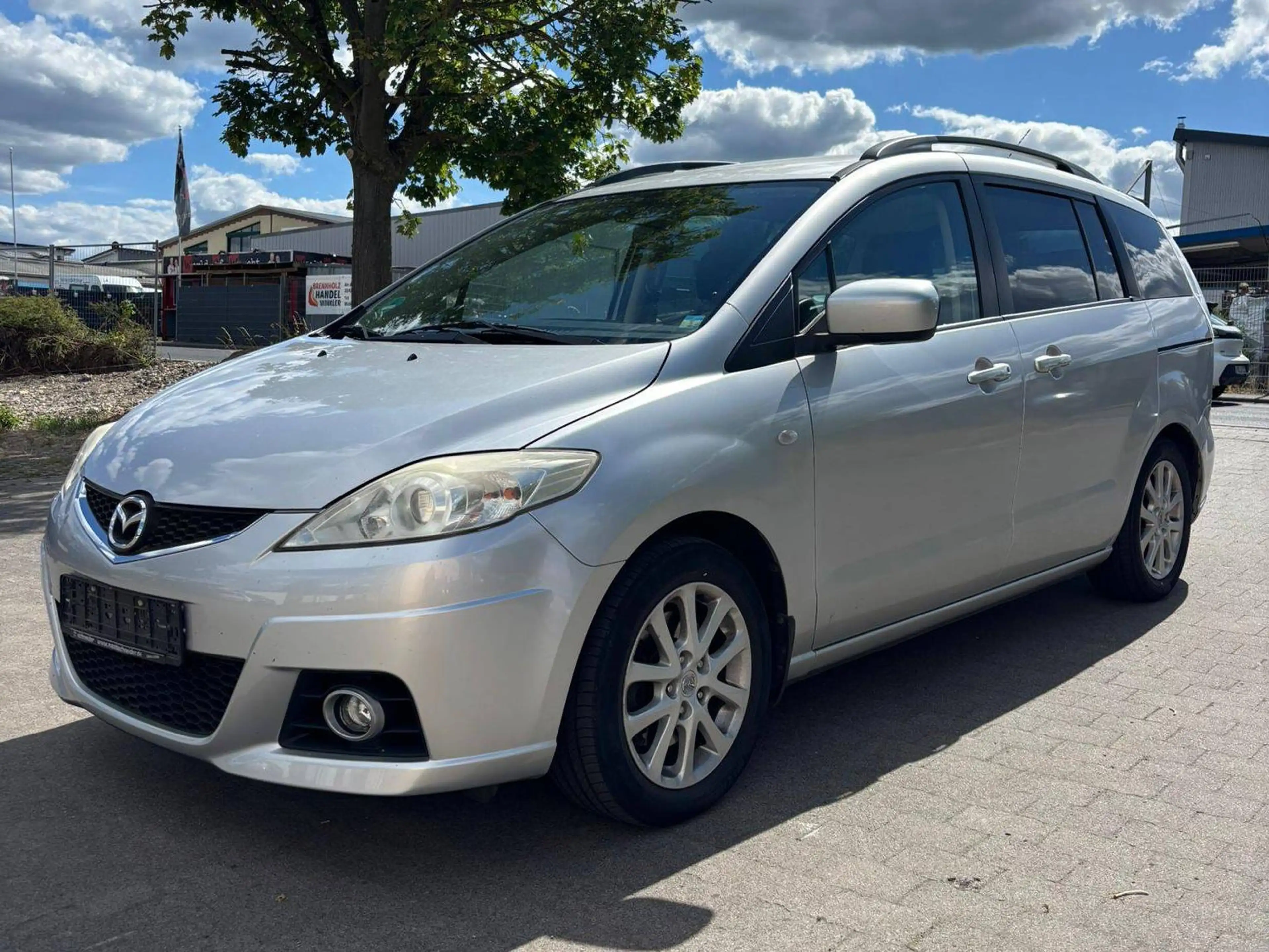 Mazda 5 2.0 CD Active*SITZHEIZUNG*ALU*TEMPOMAT*LEDERLENKRAD*