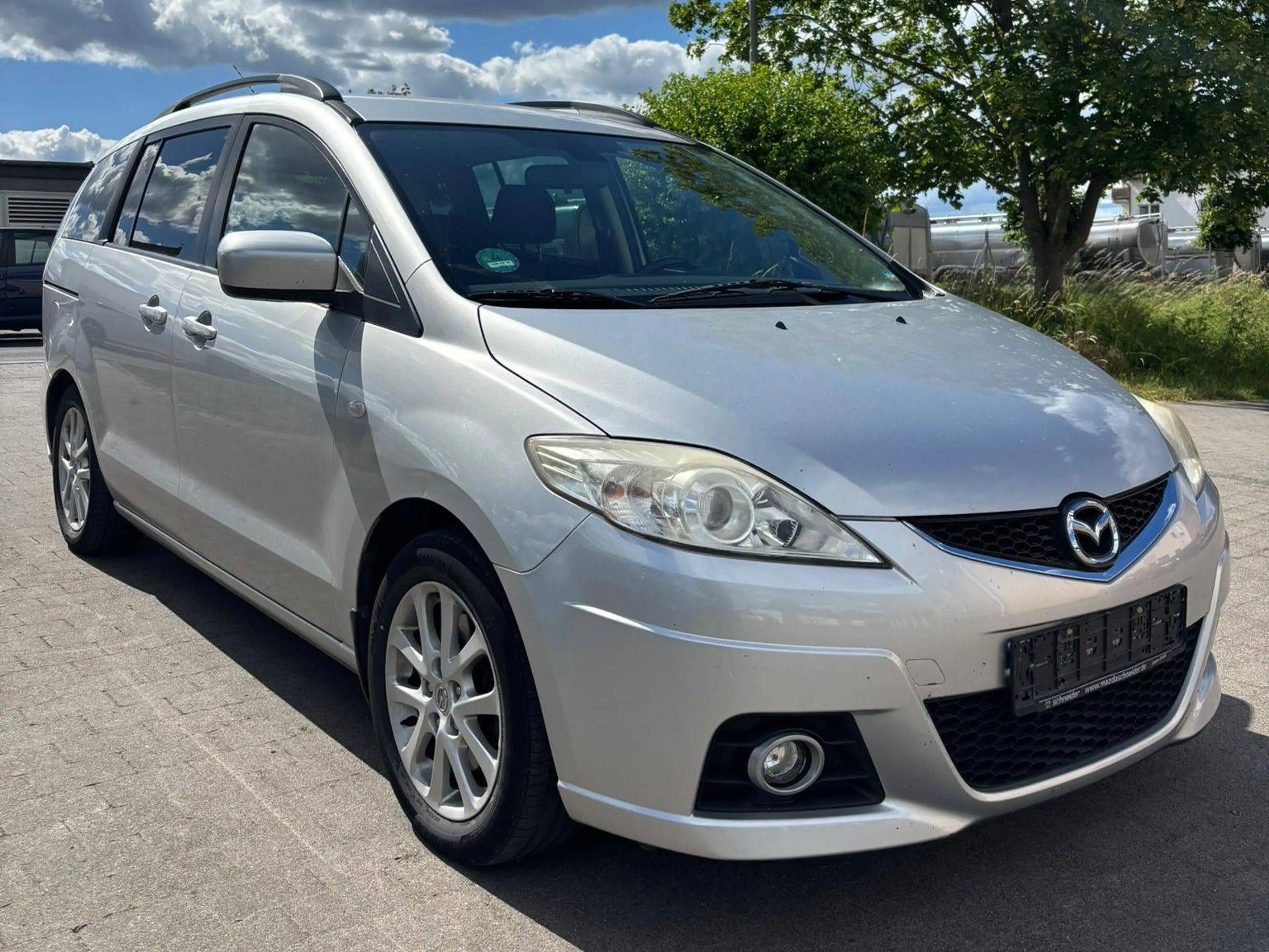 Mazda 5 2.0 CD Active*SITZHEIZUNG*ALU*TEMPOMAT*LEDERLENKRAD* — photo 3