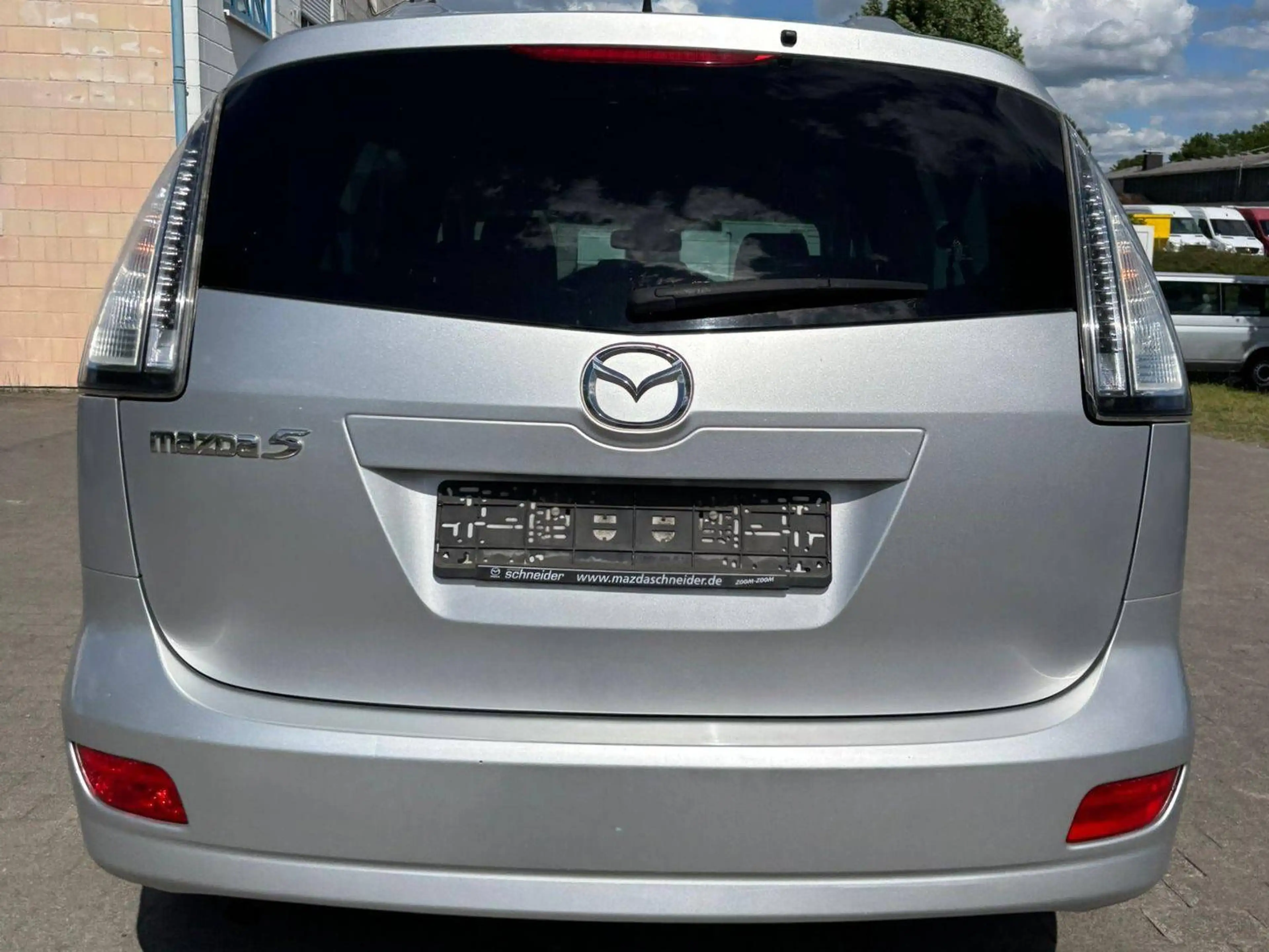 Mazda 5 2.0 CD Active*SITZHEIZUNG*ALU*TEMPOMAT*LEDERLENKRAD* — photo 7