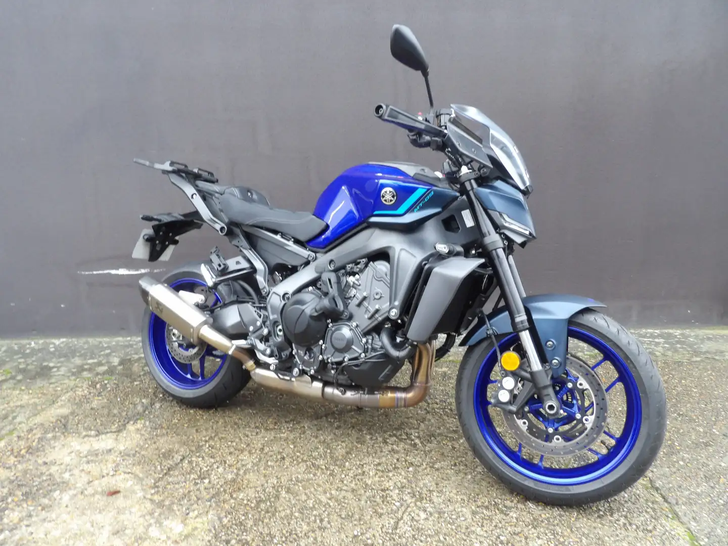 Yamaha MT-09 Blauw - 2